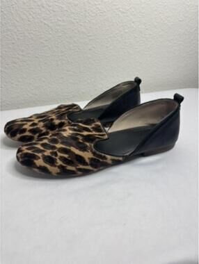 Latigo Leather/Fur Leopard Print Slip-on Flat Shoe Women's Sz 8M